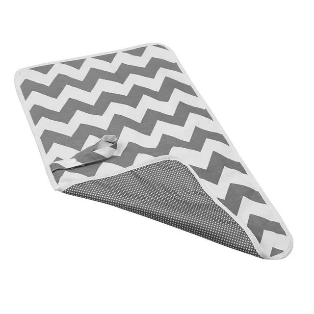 Portable changing pad