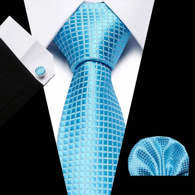 Set de afaceri pentru bărbați cu un model de modă - cravată, batistă și buton de manșetă