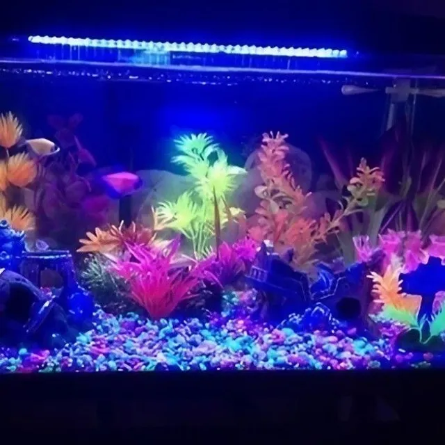 Wodoodporne oświetlenie akwariowe LED