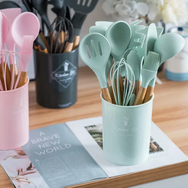 Kitchen utensils set in stand 12 pcs