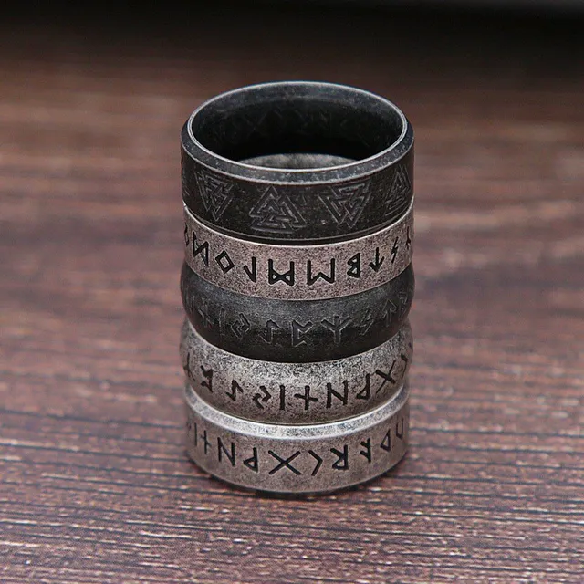 Men's luxury Nordic ring with runes Paul