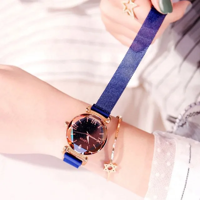 Elegant women's magnetic watch