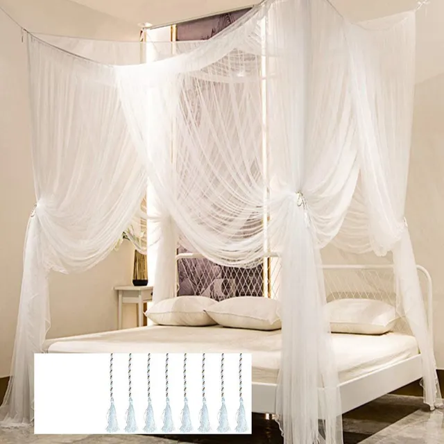 Sky above bed with light garlands, 4 curtains and 8 corners, polyester