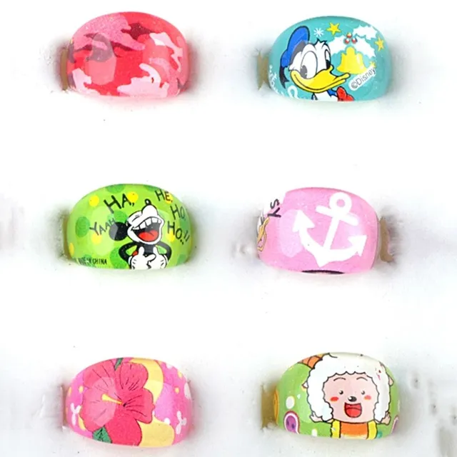 Set of children's glass rings