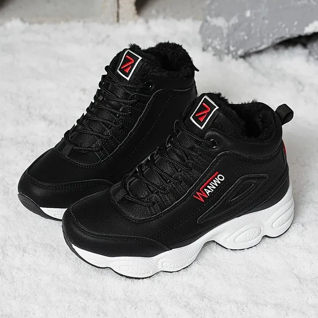 Winter high ankle sneakers with teddy inside, thermal lining, laced, with platform thick sole for comfortable walking