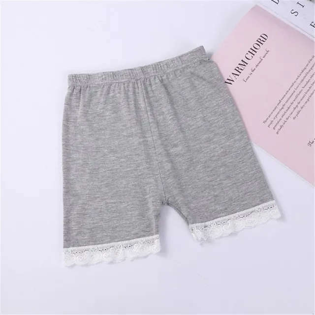 Gorgeous girls' shorts made of comfortable elastic material with cute Randulf lace detail