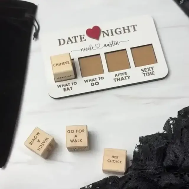 Fun wooden set of playing dice to plan an evening date