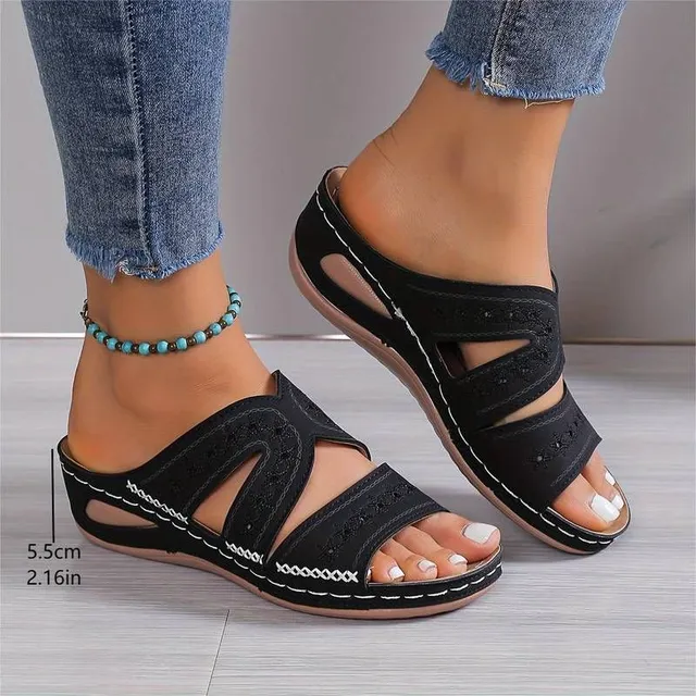 Women's lap sandals with open tip and leisure platform