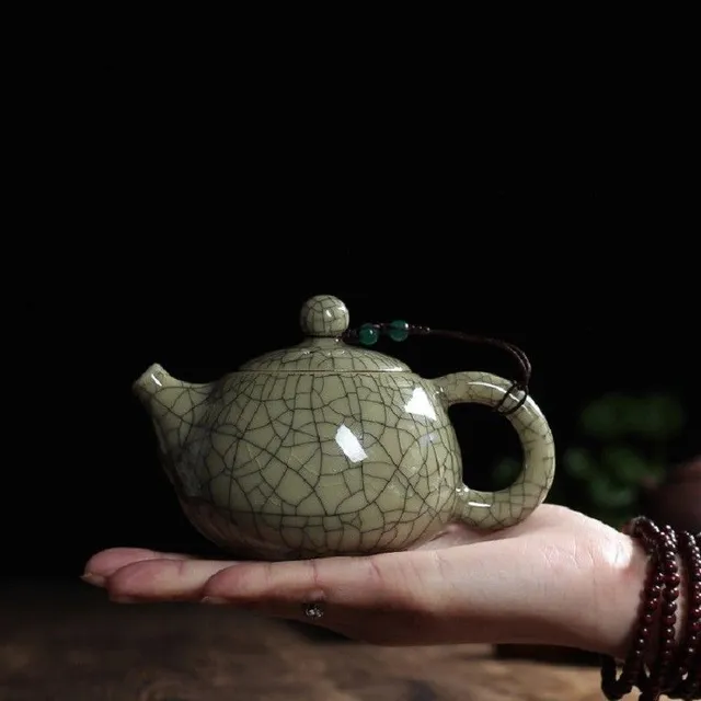 Porcelain teapot C135