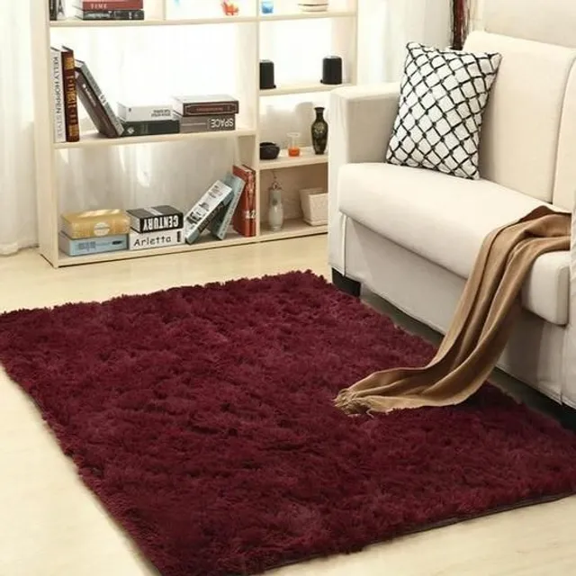 Chlupatý měkký koberec burgundy 40x60cm