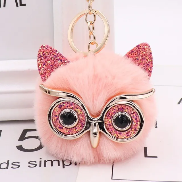 Owl pendant for handbag with fur