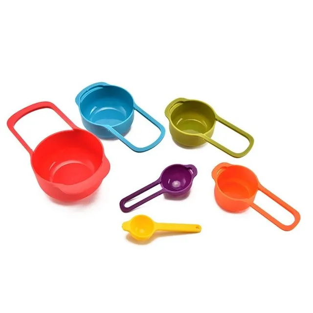 Set of plastic measuring cups 6 pcs