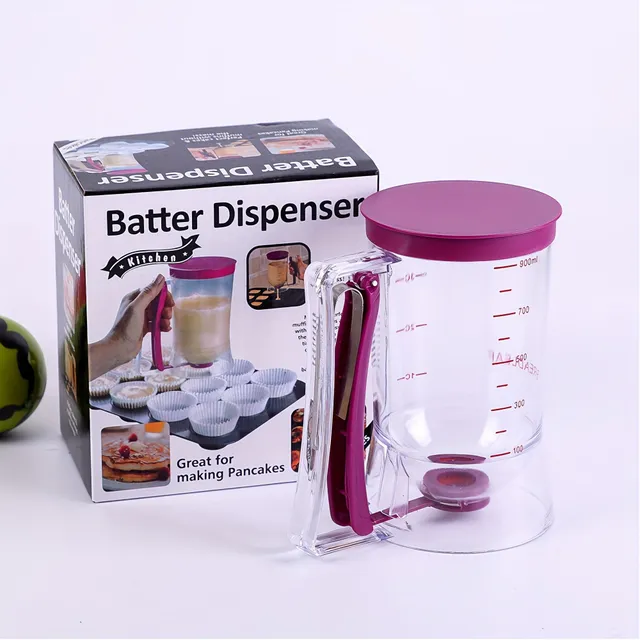 Dispenzer for pancake dough with press handle