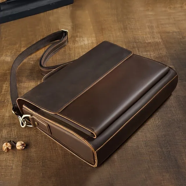Practical briefcase made of beef leather - ideal for everyday carrying over the shoulder
