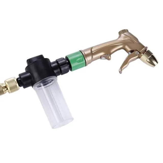 Foam nozzle for high pressure dishwashers