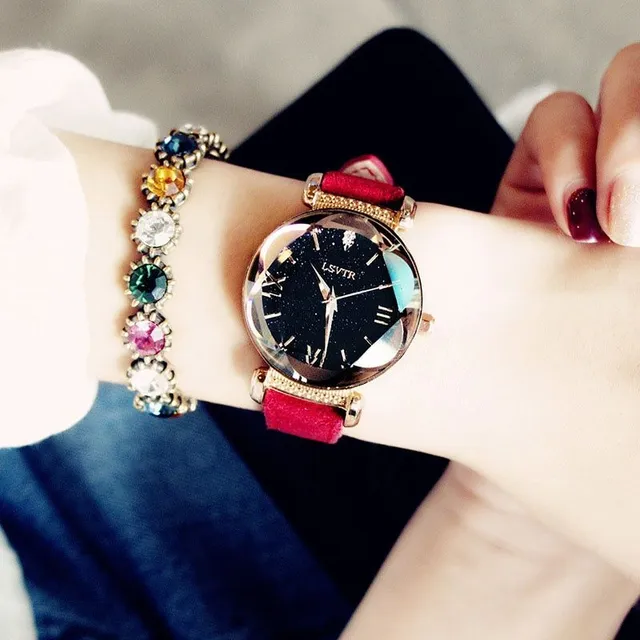 Elegant women's magnetic watch