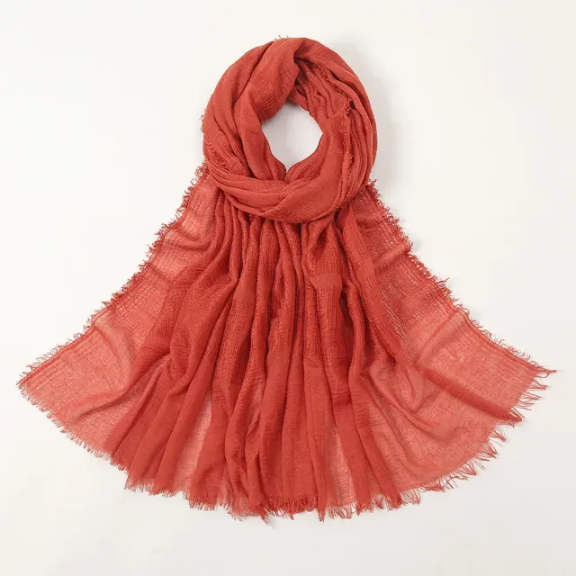 Dámský podzimní/zimní šátek z bavlny, jednobarevný a ve velikosti 90x180 cm