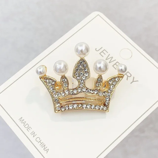 Broșe frumoase și luxoase în formă de coroană