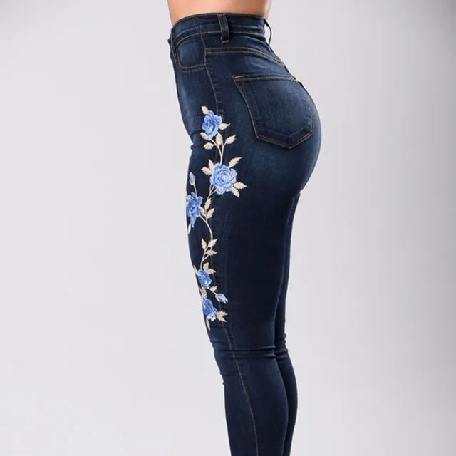 Women's fashion skinny jeans with Delaney embroidery