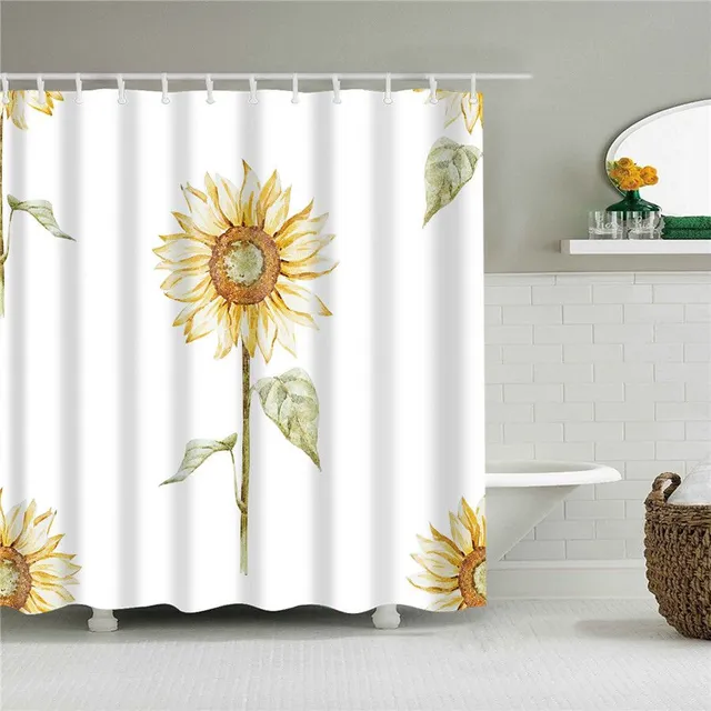 Practical bathroom curtain with flower motif