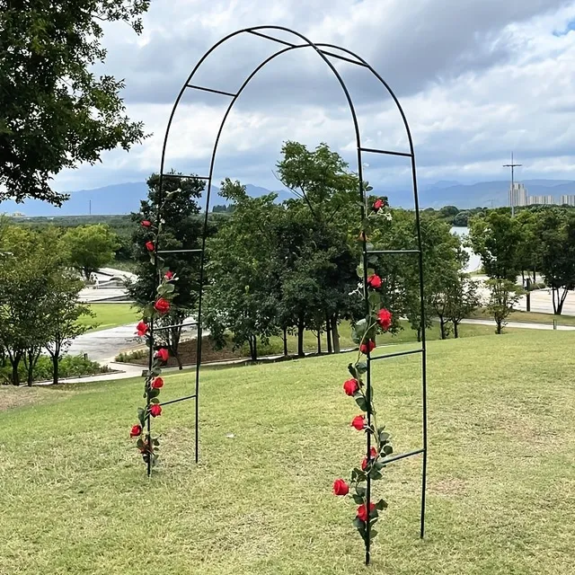 Elegancka żelazna pergola dla róż i ozdobnych roślin pnących, do ogrodu i na chodnik o solidnej konstrukcji