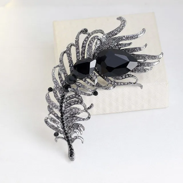 Luxury modern Depa lapel brooch