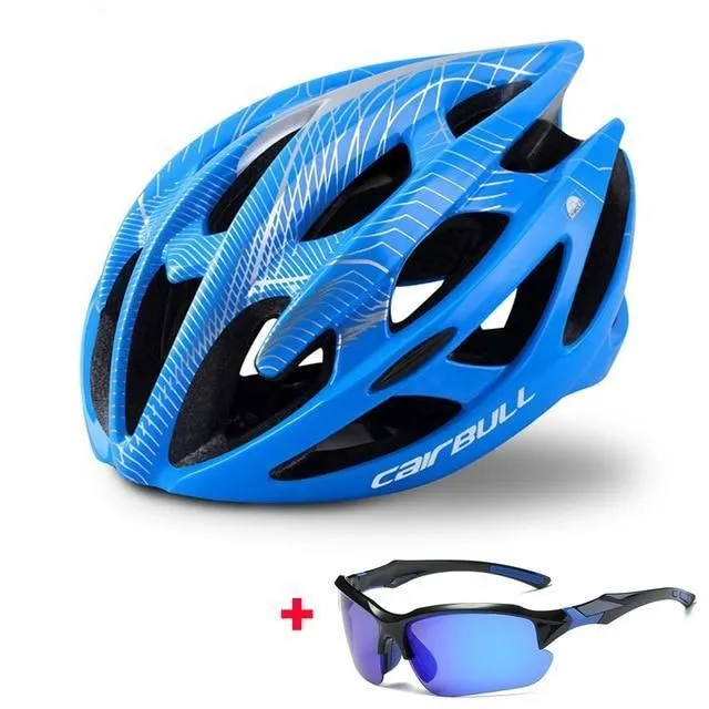 Ultralight cycling helmet