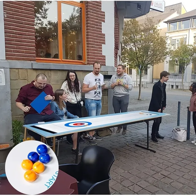 Table billiards with curlingo