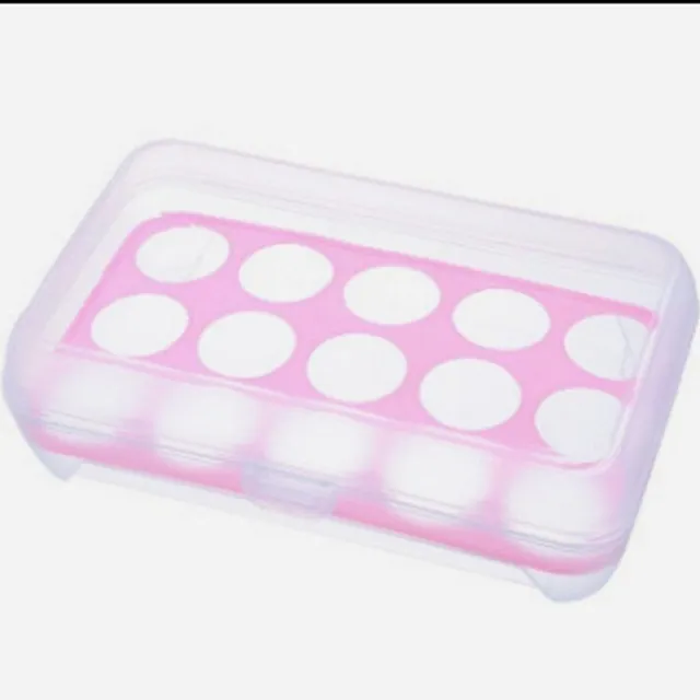 Plastic box for 15 eggs