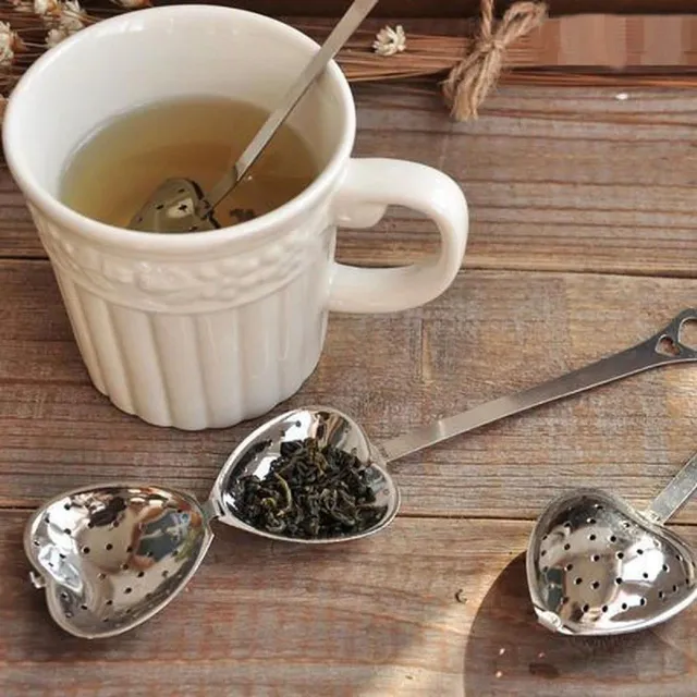 Tea spoon with sieve