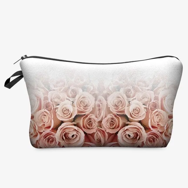 Cosmetic bag with roses