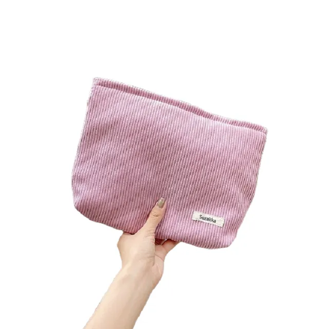 Cosmetic bag