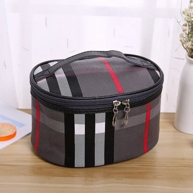 Cosmetic bag T587