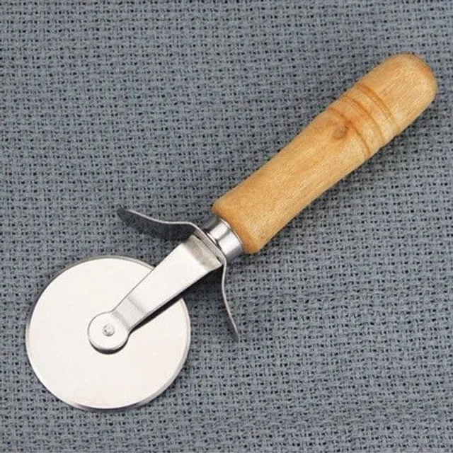 Pizza cutter