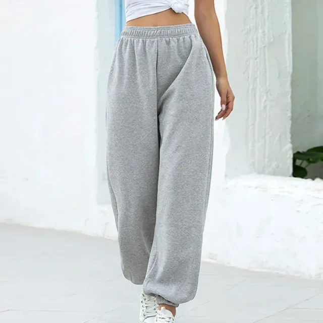 Women's baggy sweatpants with high waist