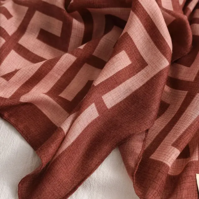 Dámský multifunkční šátek na ruce a konopí z bavlny - plážový ručník