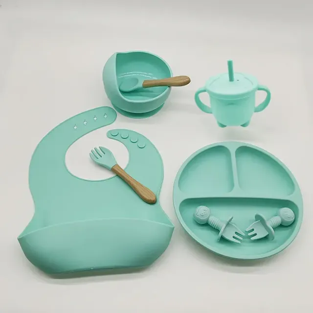 Silicone dining set for children 8 pcs with suction cup - bowl, teaspoon, fork, cup, split plate