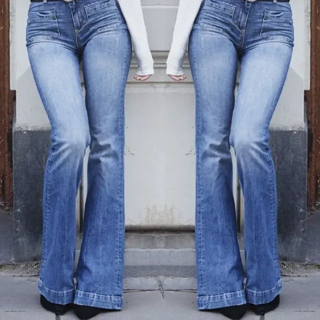 Women's jeans with pockets on the front, sexy cut, wide pants