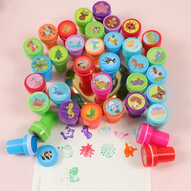Samobarvicí razítka pro děti - 10 kusů různých razítek se zábavnými motivy pro tvoření