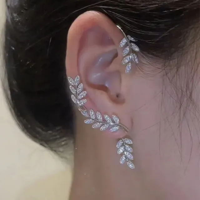 Stříbrované kovové listové náušnice-klipsy pro ženy bez piercingu - třpytivé zirkony - módní šperk