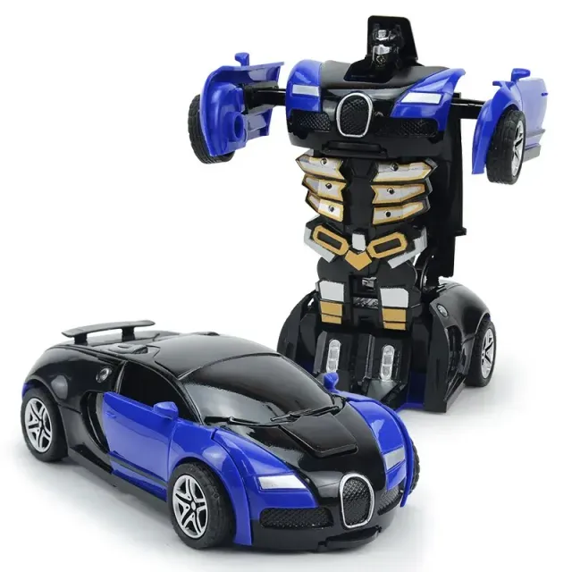 Transformované auto CarRobot s automatickou deformáciou