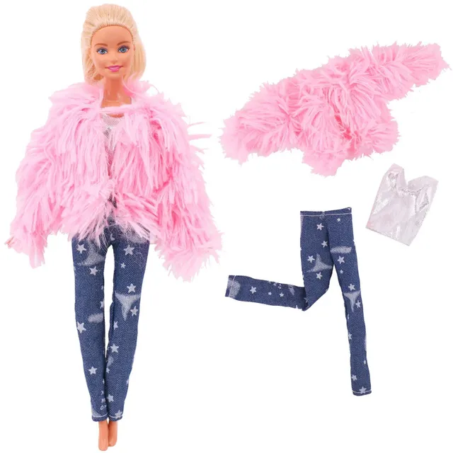 Set of 5 pieces of fashionable clothes and accessories for Barbie dolls