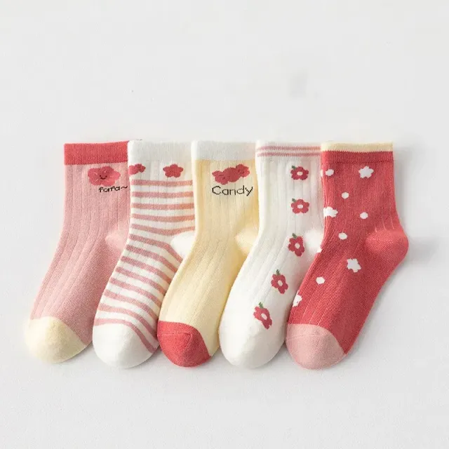 5 pairs of soft baby cotton socks with cute print for girls in autumn and winter