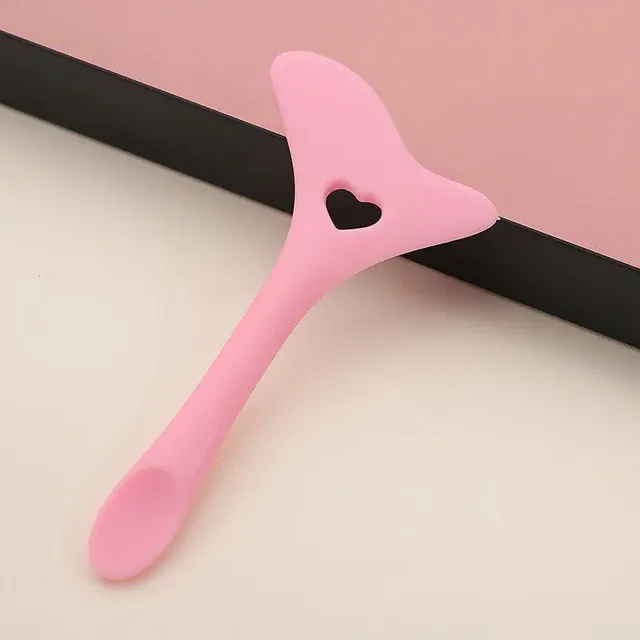 Silicone templates for perfect eyeliner and lipstick - several color variants