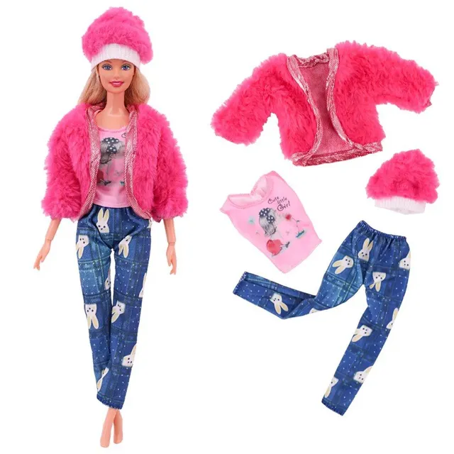 Set of 5 pieces of fashionable clothes and accessories for Barbie dolls