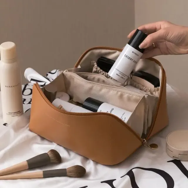 Portable Kosmetiktasche aus PU-Leder für Frauen, wasserdichte Badtasche mit multifunktionaler Verwendung für Beauty Reisebedarf