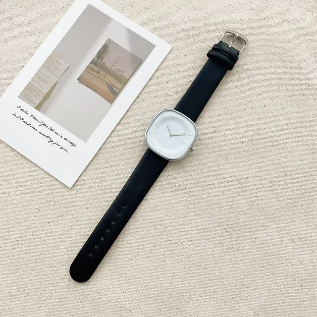 Dámské moderní náramkové elegantní hodinky s čtvercovým ciferníkem