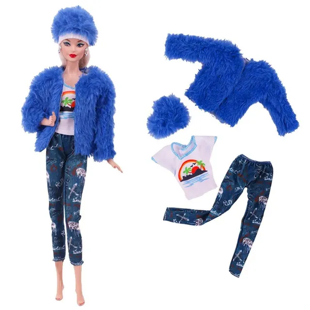 Set of 5 pieces of fashionable clothes and accessories for Barbie dolls