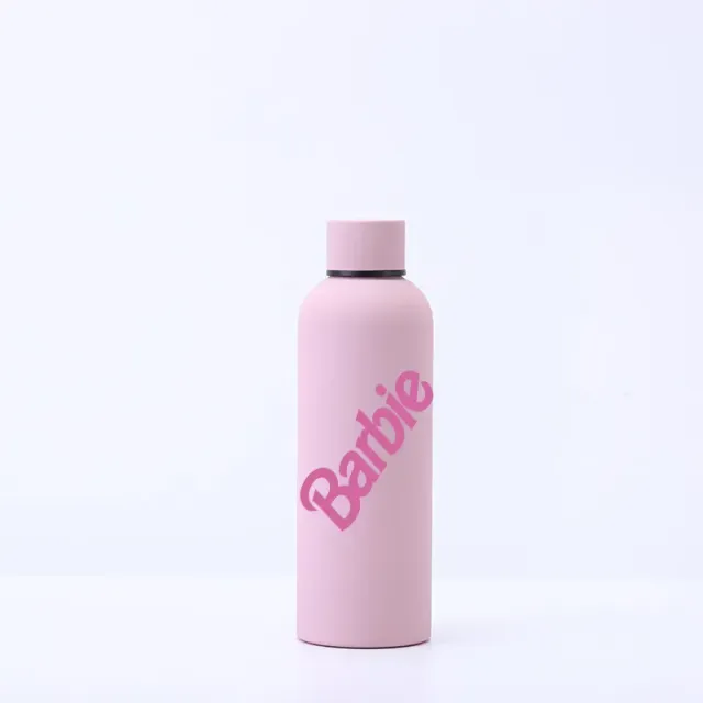 Univerzálna módna fľaša s vodou Barbie 500 ml tému