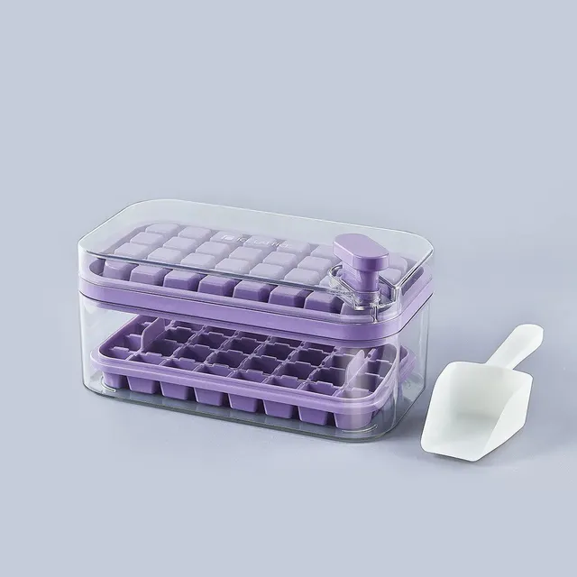 Large ice cube box with 64 compartments and lid for easy ice removal with one click